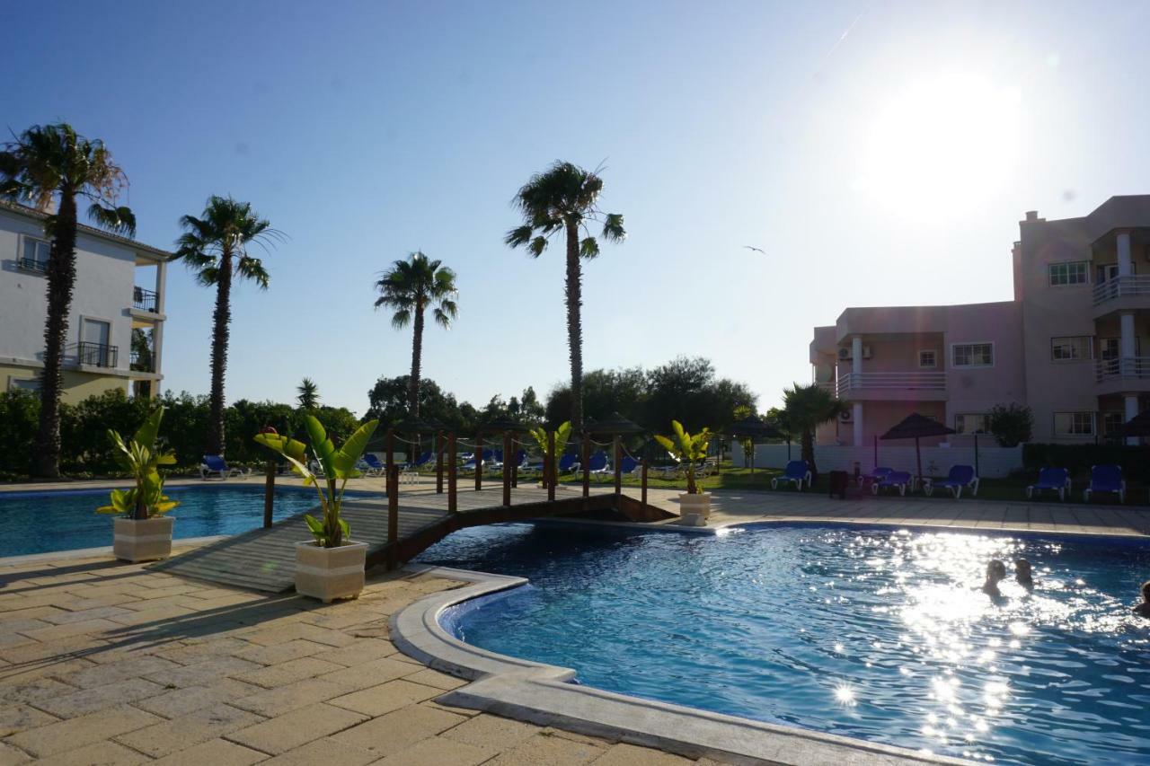 Vau Seaview Apartment Портиман Екстериор снимка